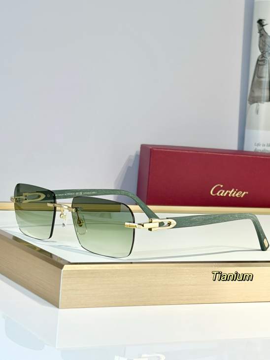 Picture of Cartier Sunglasses _SKUfw79722116fw